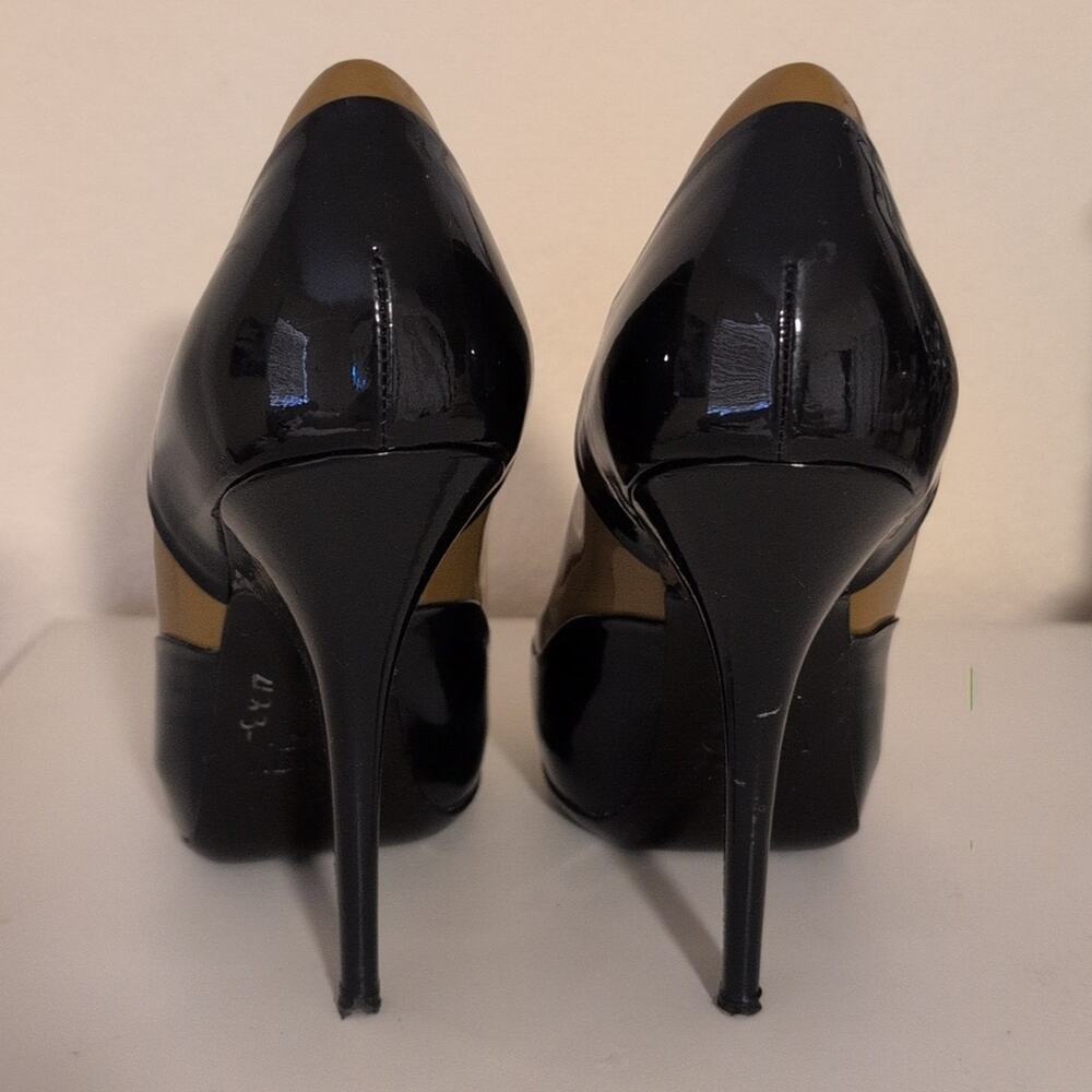 LANVIN Dark Blue/Mustard Italian Patent Leather Point Toe Pumps 5" Heels Size 40 - Picture 4 of 8